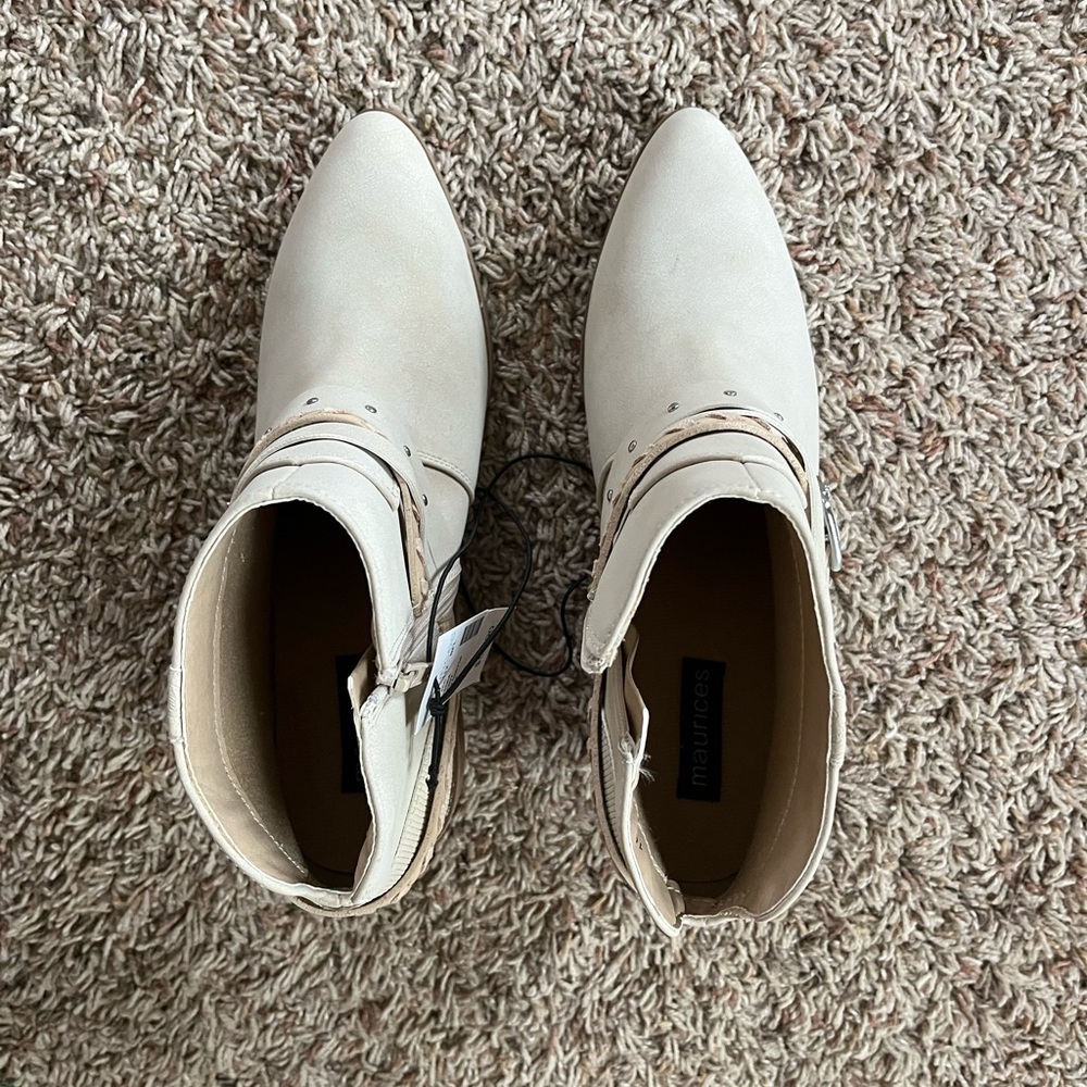 Booties - Picture 5 of 5
